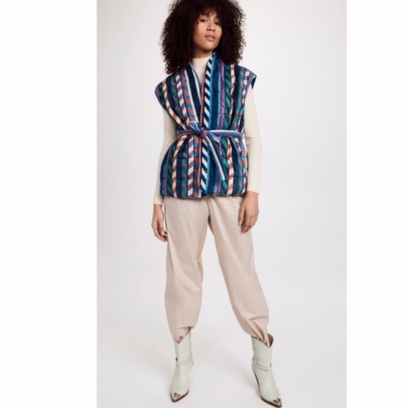 Xirena Cassandra Puffer Vest - Picture 8 of 8